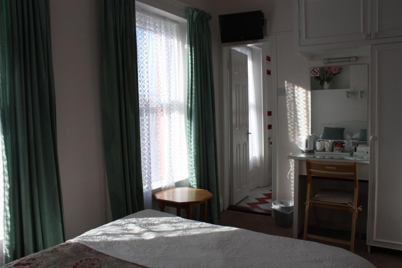 St. George Guest House COUNTY WEXFORD Екстериор снимка
